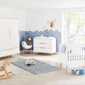 Pinolino® Babyzimmer-Komplettset »Move«, (Set, 3-St), breit groß; mit Kinderbett, Schrank und Wickelkommode; Made in Europe