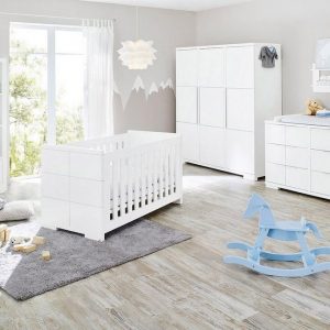 Pinolino® Babyzimmer-Komplettset »Polar«, (Set, 3-St), extrabreit groß; mit Kinderbett, Schrank und Wickelkommode