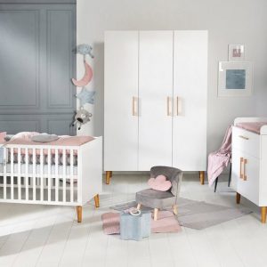 roba® Babyzimmer-Komplettset »Mick«, (Set, 3-St), mit Kinderbett, Schrank und Wickelkommode; Made in Europe