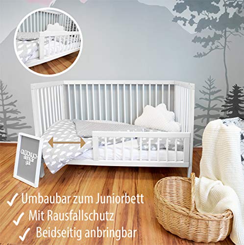 Mitwachsendes Babybett 70x140 cm Toni aus hochwertiger Buche mit Schlupfsprossen und Matratze mit Schublade in weiß 