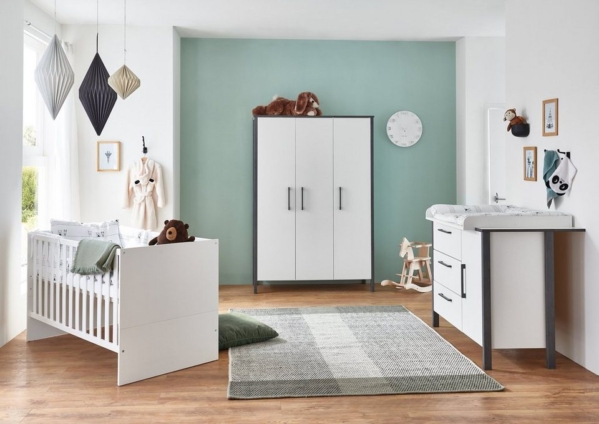 arthur berndt Babyzimmer-Komplettset »Liam«, (Set, 3-St), Made in Germany; mit Kinderbett, Schrank und Wickelkommode