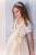 Pezzo D’oro Dirndl »Kommuniondirndl, Hochzeitsdirndl, Brautmädchendirndl Farbe creme, mit bestickte Schürze, Kommunionkleid«