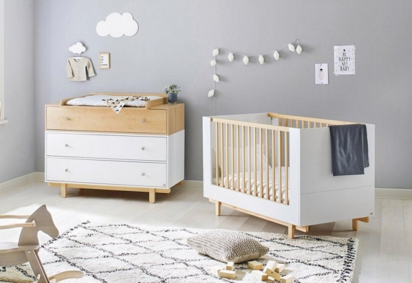 Pinolino® Babymöbel-Set »Boks«, (Spar-Set, 2-St), breit; mit Kinderbett und Wickelkommode; Made in Europe