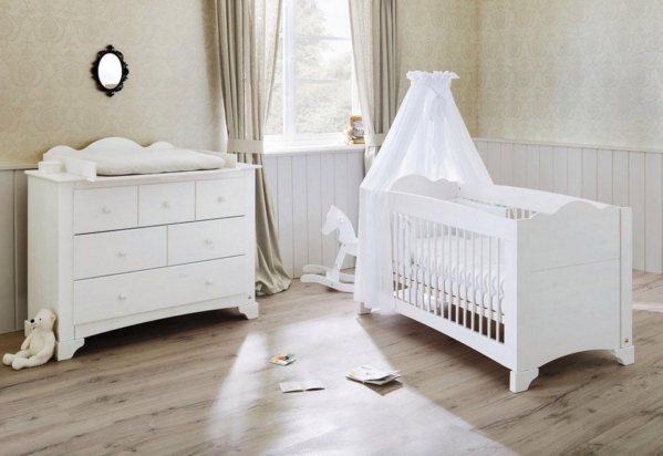 Pinolino® Babymöbel-Set »Pino«, (Spar-Set, 2-St), breit; Made in Europe; mit Kinderbett und Wickelkommode
