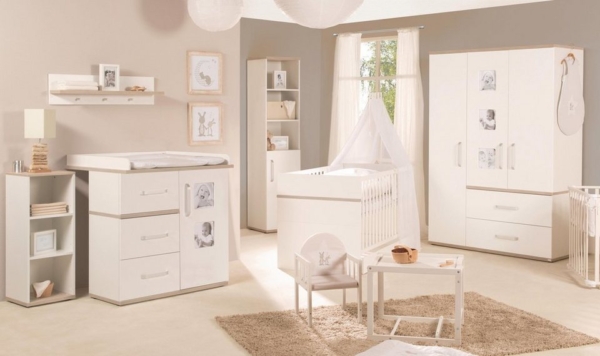 roba® Babyzimmer-Komplettset »Moritz«, (Set, 3-St), schmal; mit Kinderbett, Schrank und Wickelkommode; Made in Europe