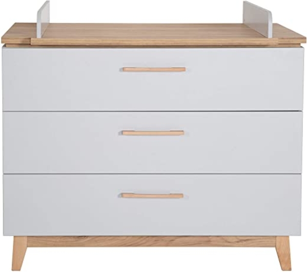 roba Wickelkommode mit Wickelansatz „Caro“ mit Tür- und Schubladendämpfung, breiter Wickeltisch mit abnehmbarem Wickelaufsatz und 3 Schubladen, als…